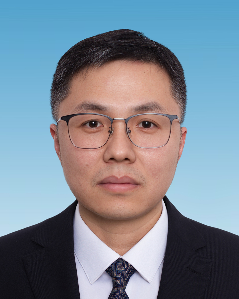 04+杨光.jpg